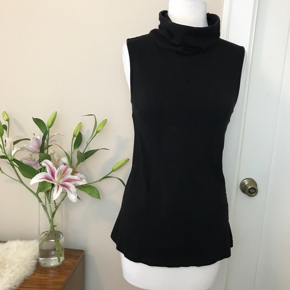 Ruby Ribbon Other - Ruby Ribbon Shapewear Turtle Neck Tank